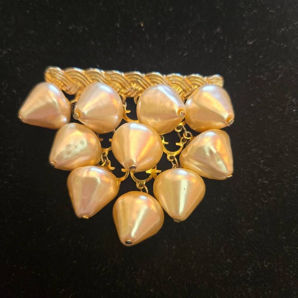 Vintage Pearl Grape Cluster Brooch Pin